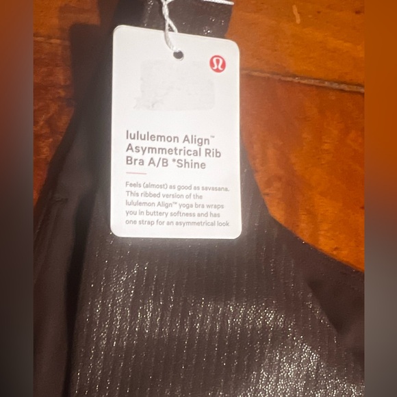Lululemon Align Asymmetrical Ribbed Bra Light Support Cup A/B Shine Size 2 - Picture 3 of 6